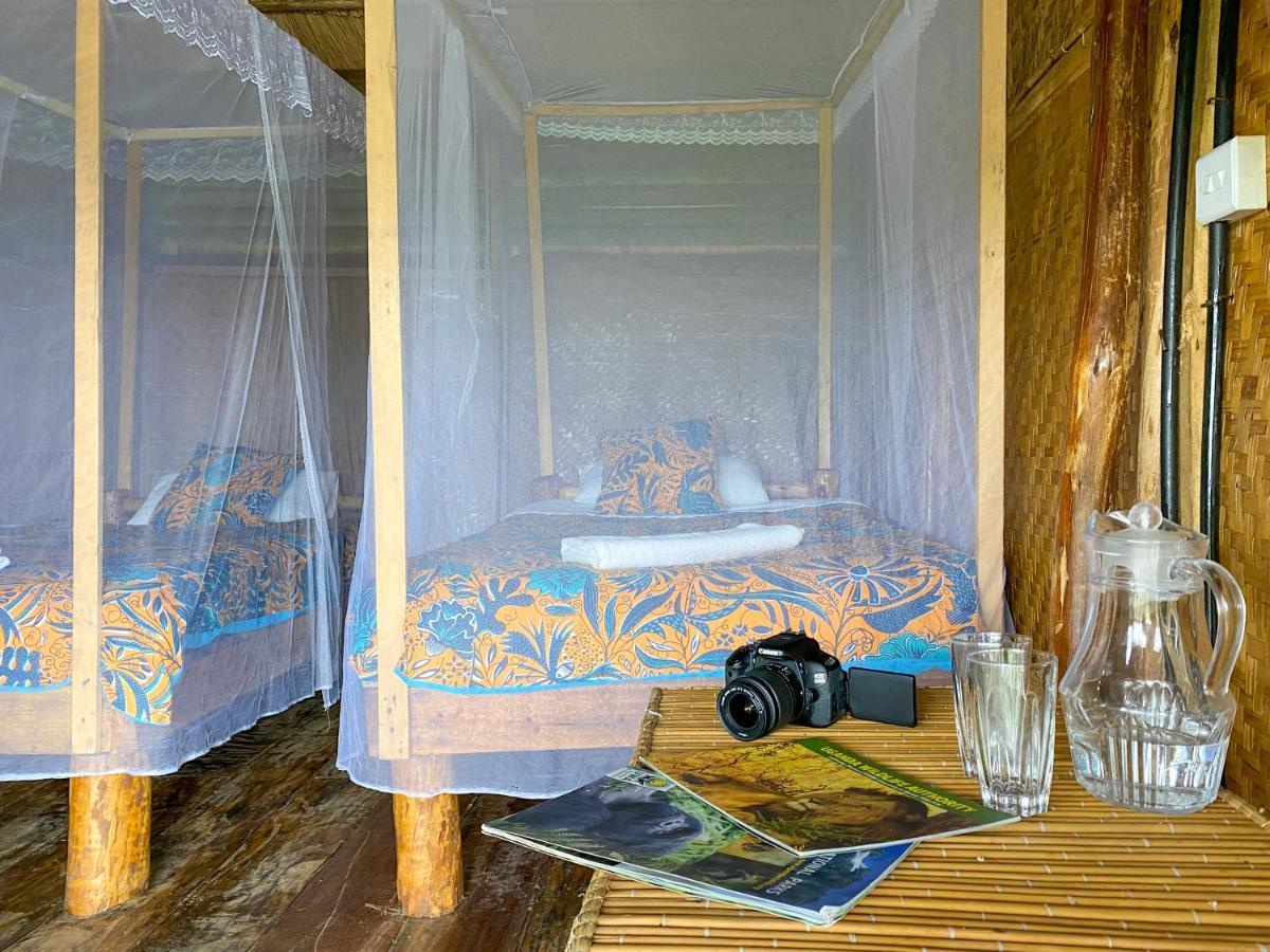 Mwamba Kelele Lodge Fort Portal Exterior photo